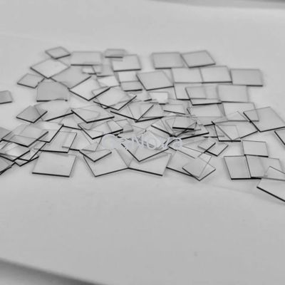 3x3mm2 0.3mm Elektronische Rang Enig Crystal Diamond 225nm aan veel Infrarood